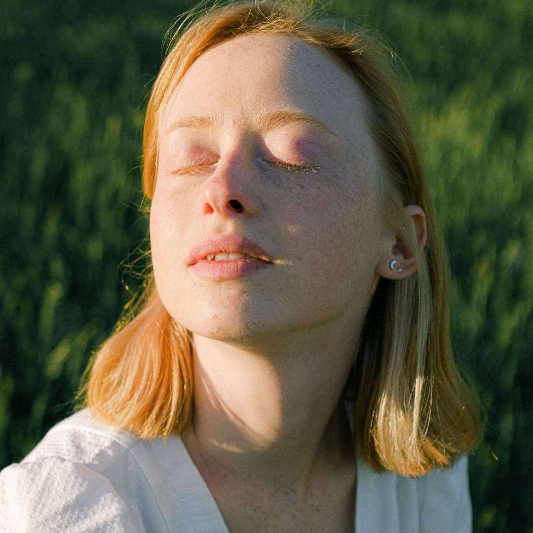 Why Am I Still Exhausted After Sleeping? The ME/CFS Sleep Paradox Explained
